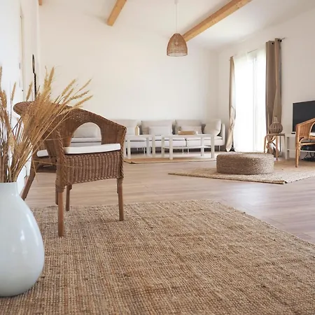De Charme A Ogliastrello Holiday home